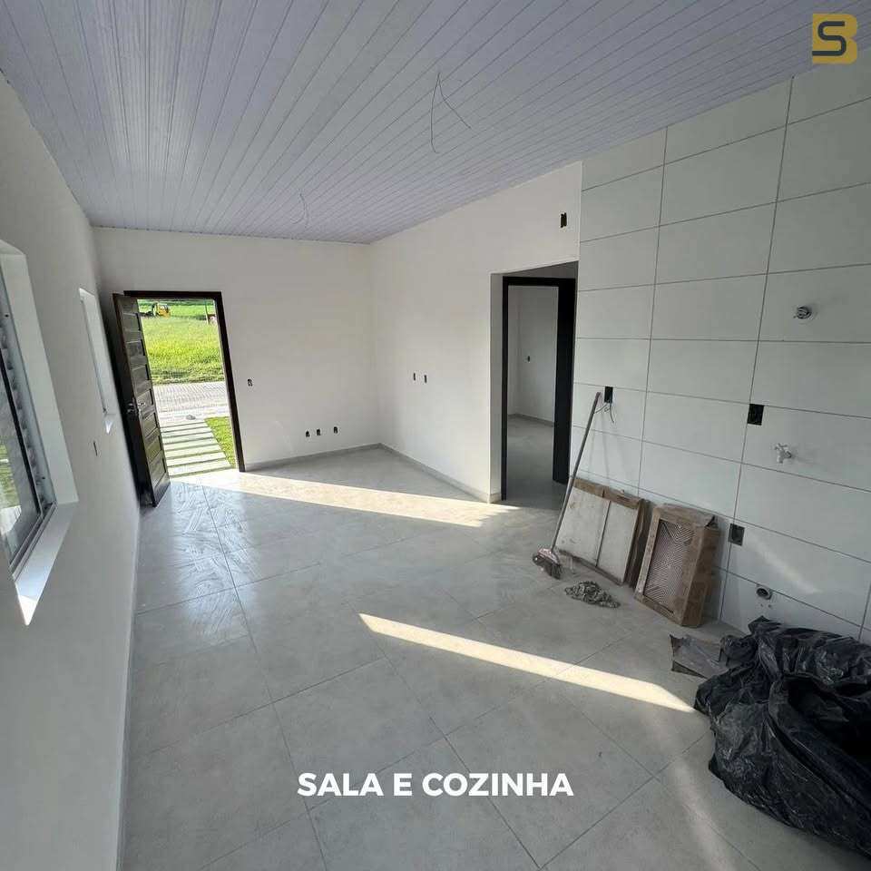  - Casa à venda, com 2 quartos, 50,00m²