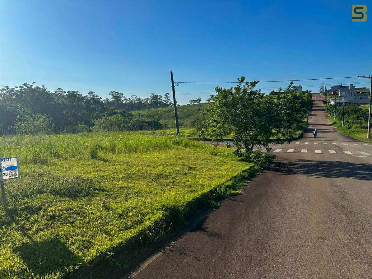  - Terreno à venda em Içara, Cristo Rei, 407,62m²